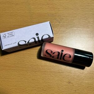 Saie Dewy Blush - Rosy Hue